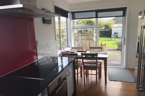 Photo of property in 14 Barton Grove, Naenae, Lower Hutt, 5011