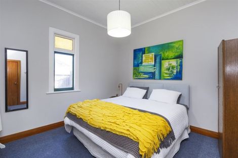 Photo of property in 17 Limbrick Street, Terrace End, Palmerston North, 4410