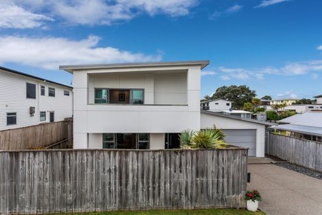 Photo of property in 10 Phillip Street, Ohope, 3121