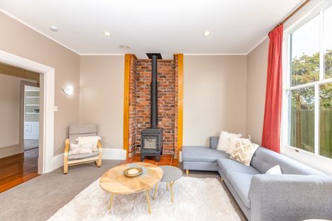 Photo of property in 2/96 Kerrs Road, Avonside, Christchurch, 8061