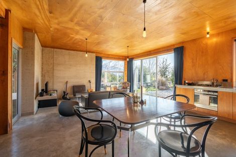 Photo of property in 25 Fort Place, Hawea Flat, Lake Hawea, 9382