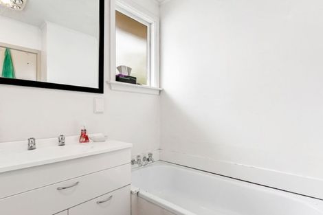 Photo of property in 69 Parkstone Avenue, Ilam, Christchurch, 8041