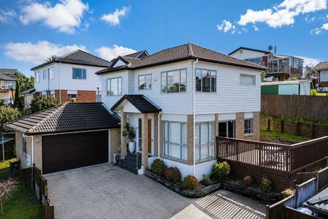 Photo of property in 1 Jammen Drive, Massey, Auckland, 0614