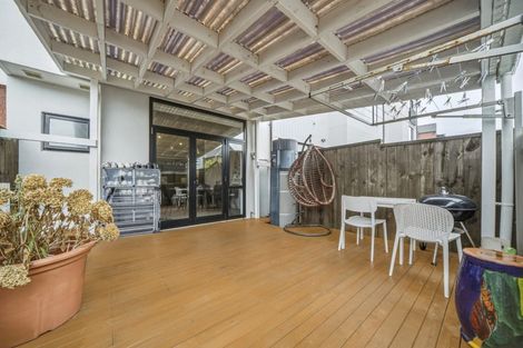 Photo of property in 117 Hobsonville Point Road, Hobsonville, Auckland, 0616