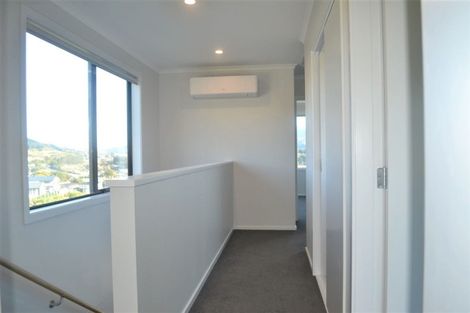 Photo of property in 18a Omaka Place, Aotea, Porirua, 5024