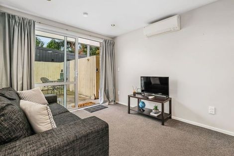 Photo of property in 9a Quinton Place, Bishopdale, Christchurch, 8053