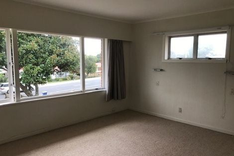 Photo of property in 57 College Road, Northcote, Auckland, 0627