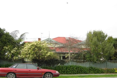 Photo of property in 272 Courtenay Street, Strandon, New Plymouth, 4312
