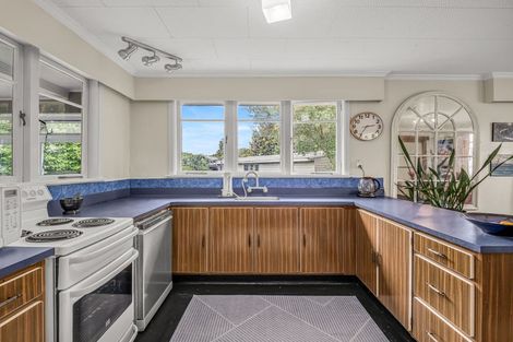 Photo of property in 6 Firth Place, Awapuni, Palmerston North, 4412