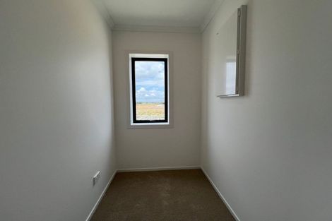 Photo of property in 3 Te Tihi Street, Wiri, Auckland, 2104