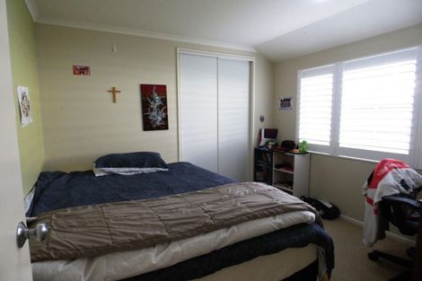 Photo of property in 19 Richfield Crescent, Westgate, Auckland, 0614