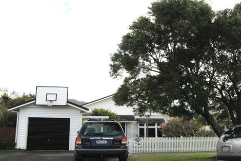 Photo of property in 14 Marsden Avenue, Karori, Wellington, 6012
