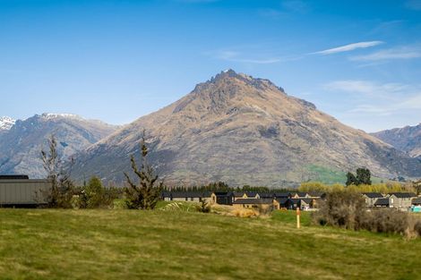 Photo of property in 3 Cunninghams Drive, Jacks Point, Queenstown, 9371