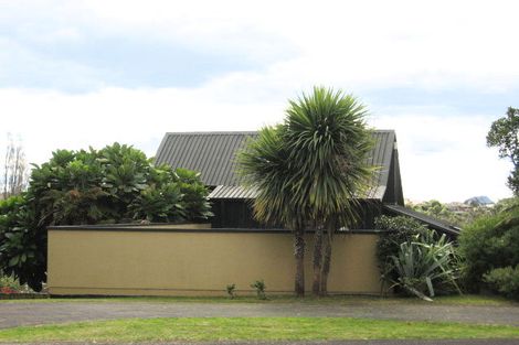 Photo of property in 13 Pamir Place, Welcome Bay, Tauranga, 3112