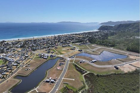 Photo of property in 208 Hamiora Street, Matarangi, 3592