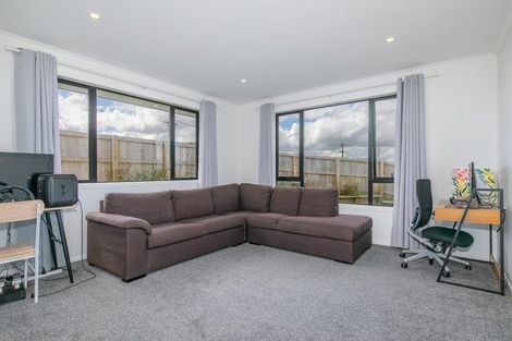 Photo of property in 79 Murray Ward Drive, Te Kauwhata, 3710