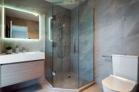 Photo of property in 21e Montgomery Avenue, Belmont, Auckland, 0622