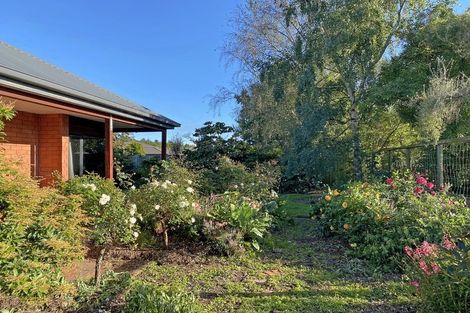 Photo of property in 15 Mclaughlins Road, Darfield, 7510