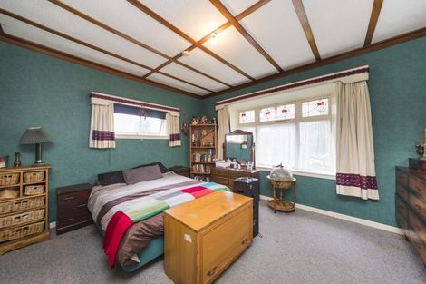 Photo of property in 38 Shamrock Street, Takaro, Palmerston North, 4412