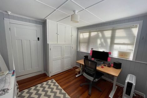 Photo of property in 24 Amaru Road, One Tree Hill, Auckland, 1061