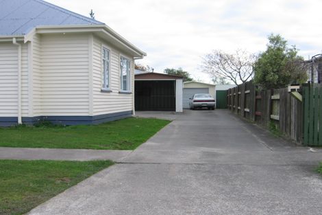 Photo of property in 17 Carlisle Street, Milson, Palmerston North, 4414