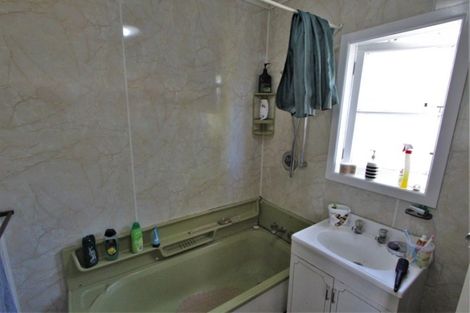 Photo of property in 76 Clyde Street, Tokoroa, 3420