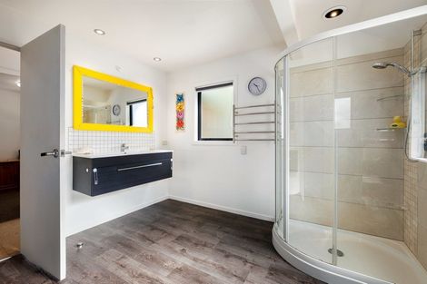 Photo of property in 94 Shields Street, Clyde, 9330