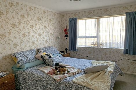 Photo of property in 1a Carlyle Street, Dannevirke, 4930