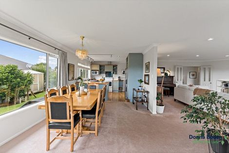 Photo of property in 14 George Crescent, Buckland, Pukekohe, 2677