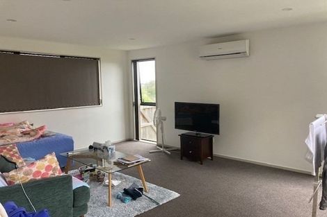 Photo of property in 33 Carole Crescent, Pakuranga, Auckland, 2010
