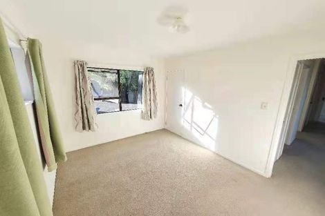 Photo of property in 6 Tableau Place, Totara Vale, Auckland, 0629