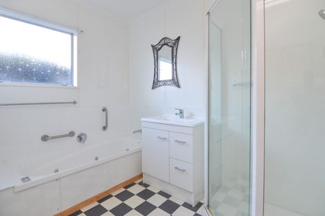 Photo of property in 83a Vogel Street, Roslyn, Palmerston North, 4414