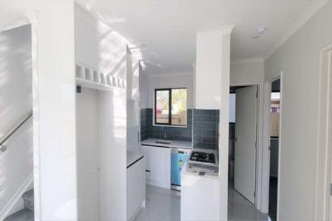 Photo of property in 425a Great South Road, Opaheke, Papakura, 2113