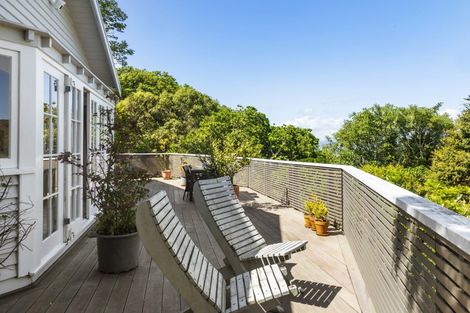 Photo of property in 6 Bank Road, Northland, Wellington, 6012