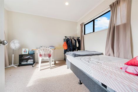 Photo of property in 1/35 Pah Road, Papatoetoe, Auckland, 2025
