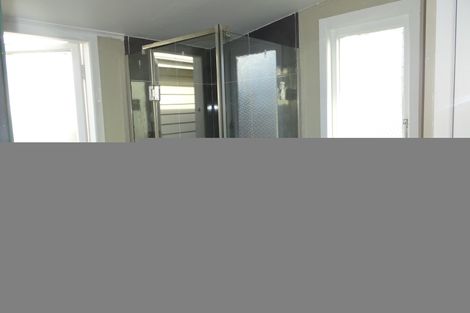 Photo of property in 11 Seddon Avenue, Papatoetoe, Auckland, 2104