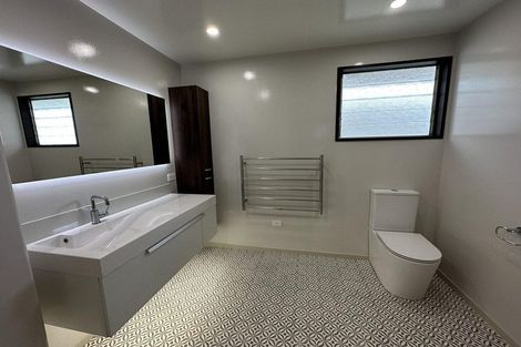 Photo of property in 39 Severn Street, Green Island, Dunedin, 9018