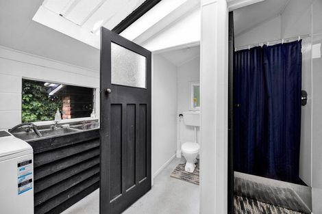 Photo of property in 279 Manutahi Road, Lepperton, New Plymouth, 4372