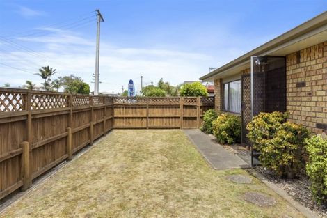 Photo of property in 1/37 Golf Road, Mount Maunganui, 3116