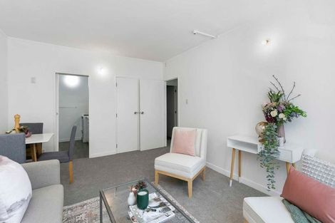 Photo of property in Hobson Court Flats, 22/70 Hobson Street, Thorndon, Wellington, 6011