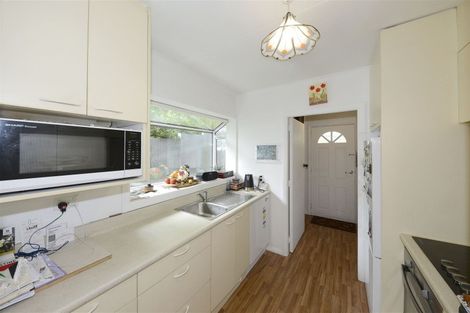 Photo of property in 82 Saint Davids Street, Lyttelton, 8082