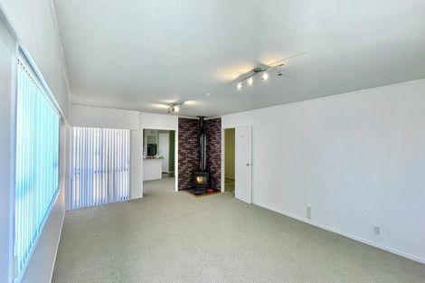 Photo of property in 254 Don Buck Road, Massey, Auckland, 0614