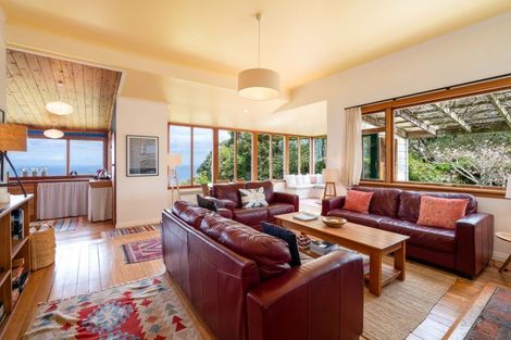 Photo of property in 1050 Highcliff Road, Sandymount, Dunedin, 9077