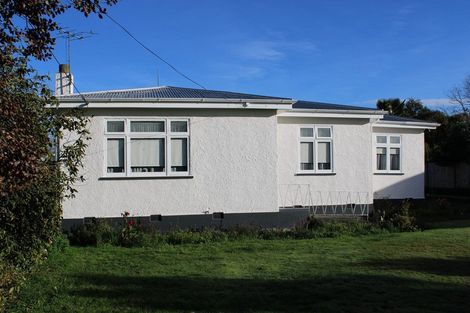 Photo of property in 5 Lansdowne Crescent, Lansdowne, Masterton, 5810