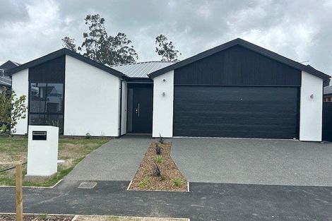 Photo of property in 32 Flaxmill Road, Casebrook, Christchurch, 8051