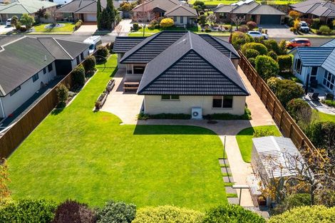 Photo of property in 13 Kendall View, Stoke, Nelson, 7011