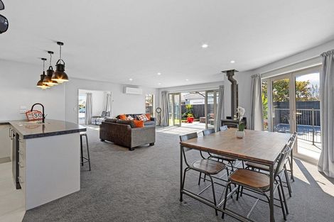 Photo of property in 16 Sovereign Gardens, Halswell, Christchurch, 8025