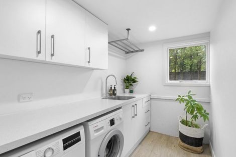 Photo of property in 209 Ilam Road, Ilam, Christchurch, 8041