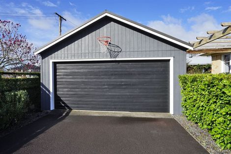 Photo of property in 4 Berkley Avenue, Hillcrest, Hamilton, 3216