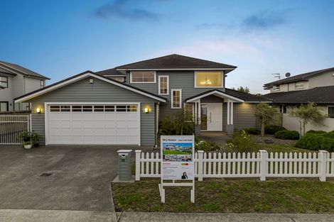 Photo of property in 13 Milano Boulevard, Karaka, Papakura, 2113